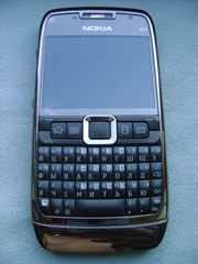 Nokia E71